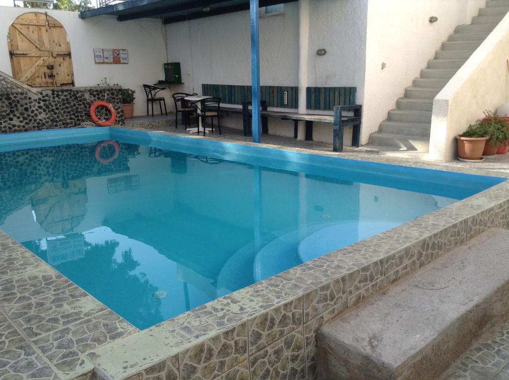פריסה Rooms To Let Katerina & John'S מראה חיצוני תמונה