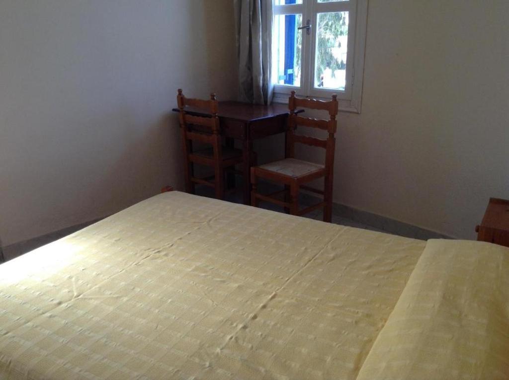 פריסה Rooms To Let Katerina & John'S מראה חיצוני תמונה