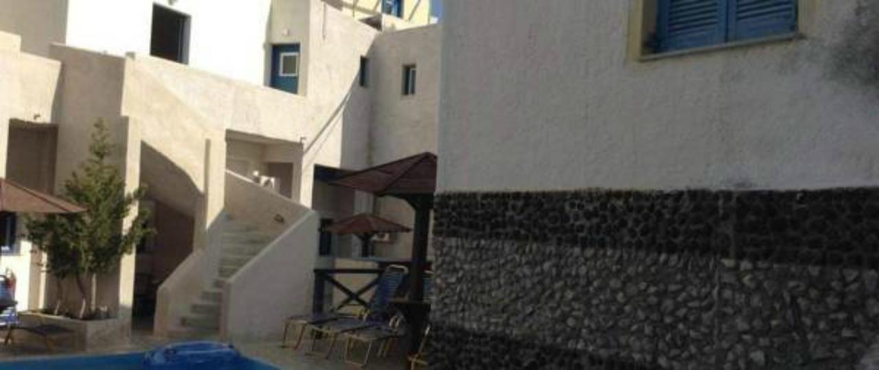 פריסה Rooms To Let Katerina & John'S מראה חיצוני תמונה